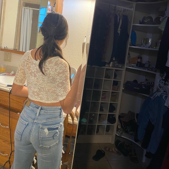 White lace crop top - Picture 4 of 4